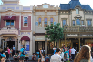 Lilly's Boutique/Disney and Co